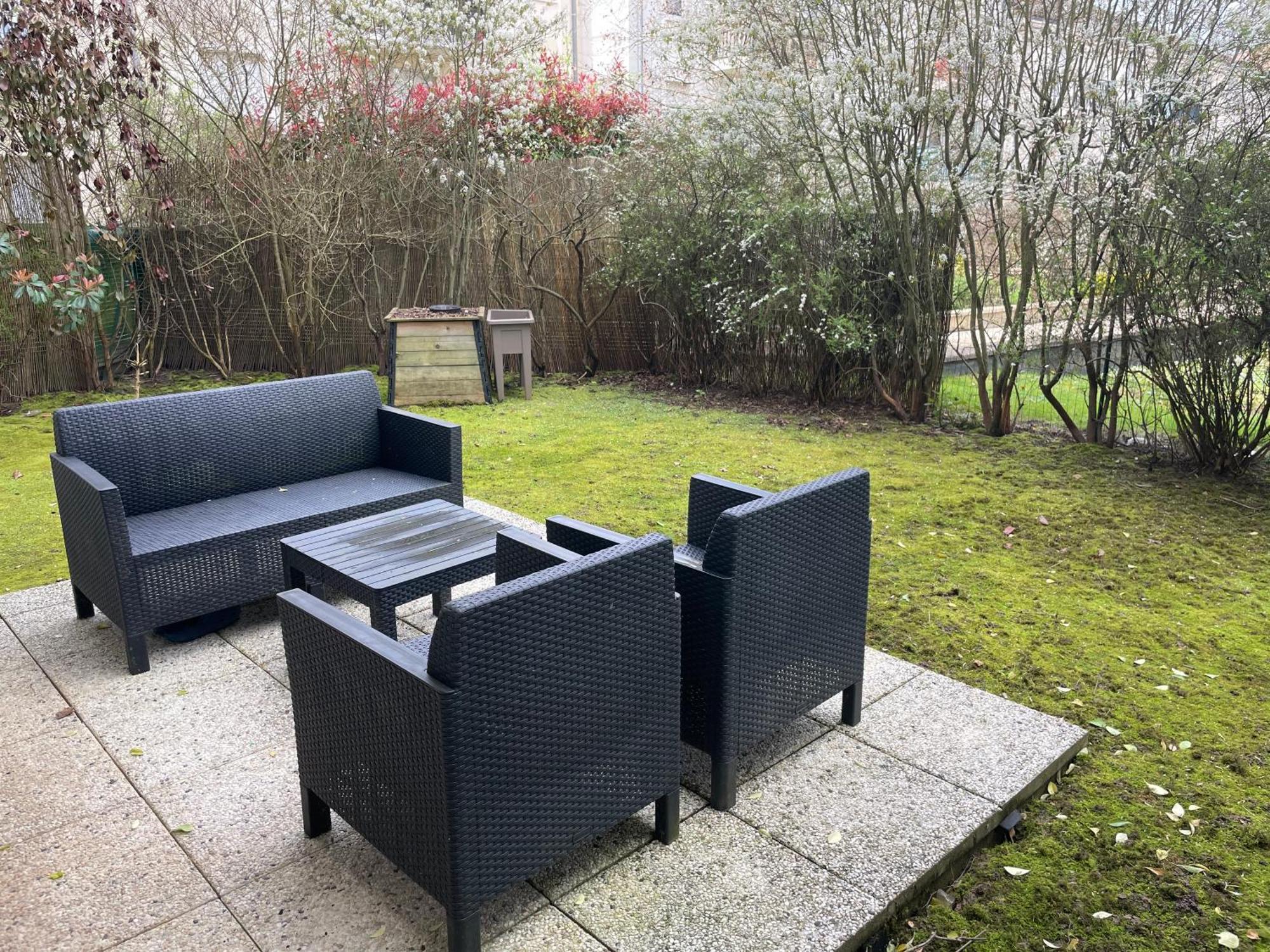 ביוסי-סיינט-ג'ורג' 1 Bedroom With Garden, Train Station, Disneyland, Val D'Europe מראה חיצוני תמונה